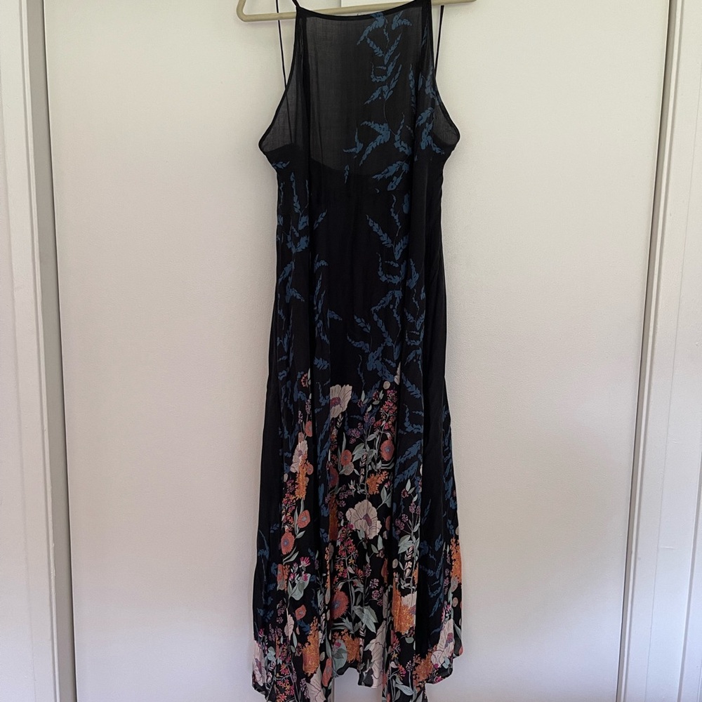 Chic Black Floral Maxi Dress